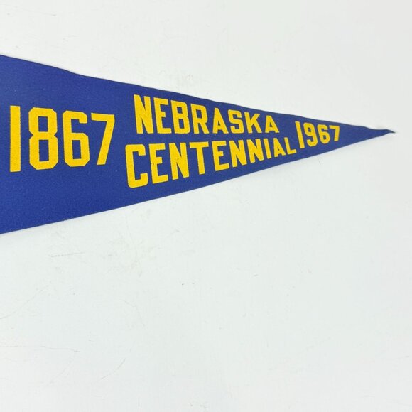 Nebraska Centennial Felt Pennant 1867-1967 Blue & Yellow Vintage - Picture 3 of 6